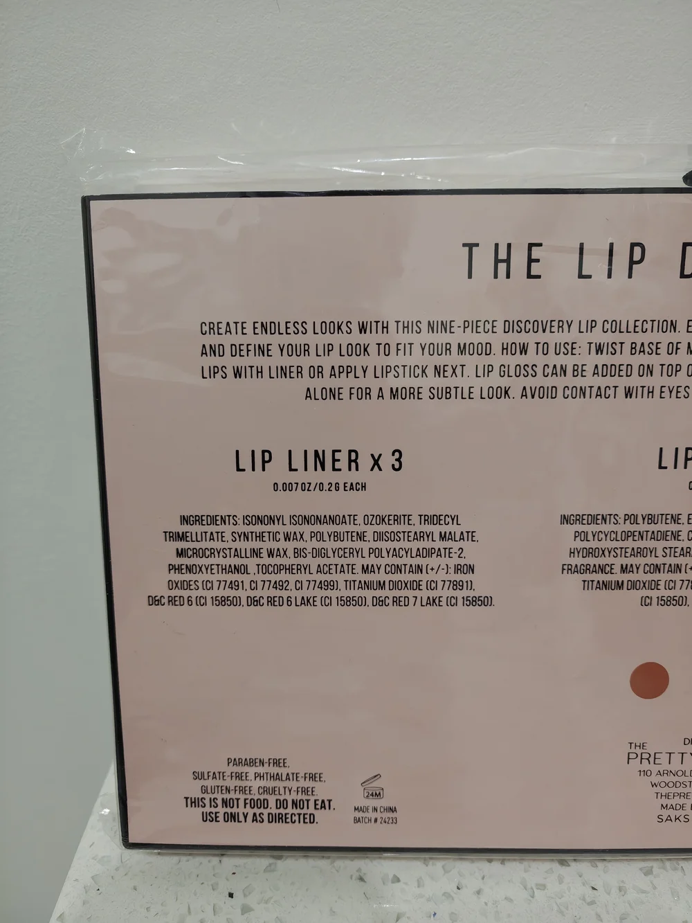 New Saks Fifth Avenue The Lip Discovery Set